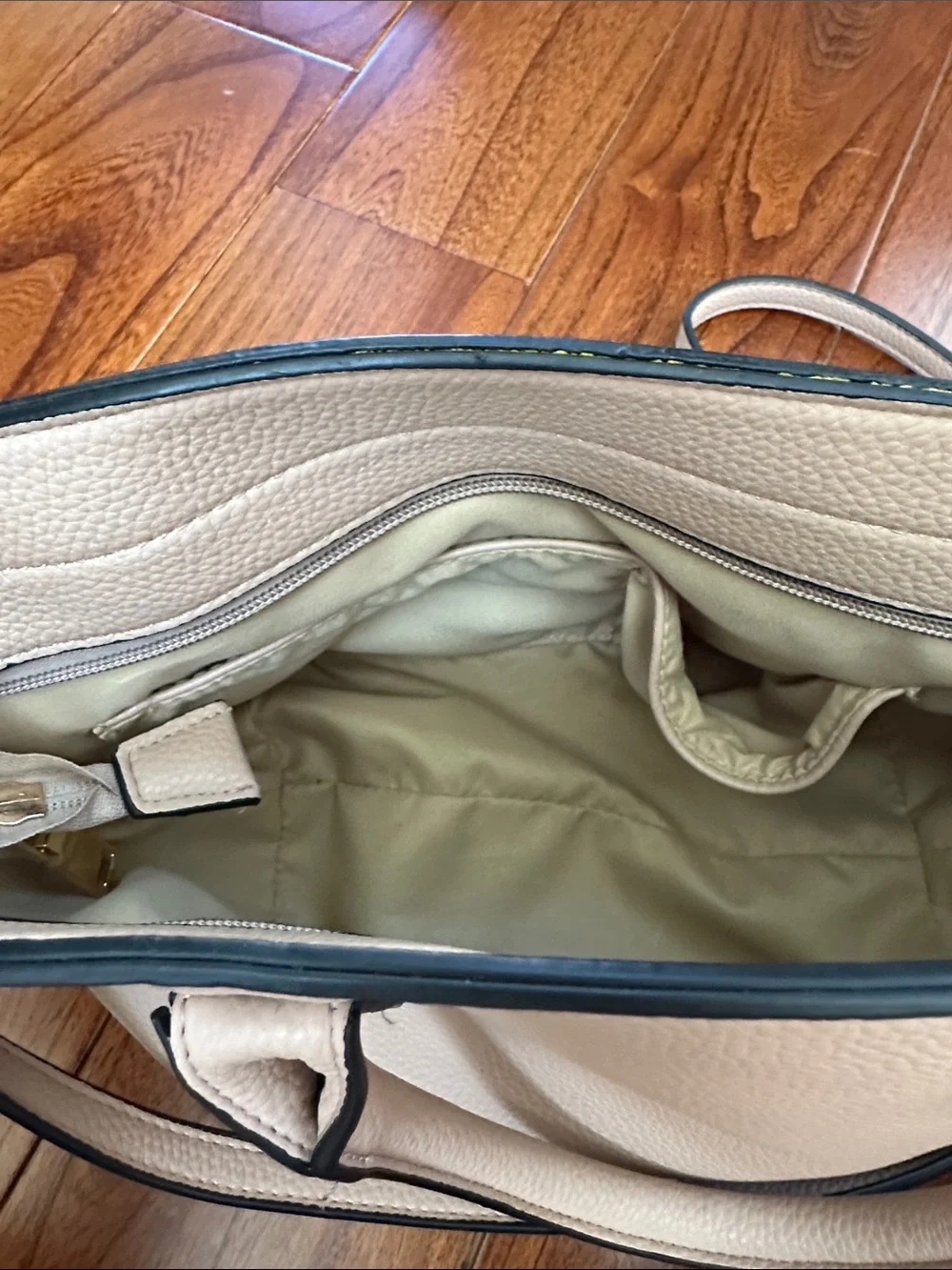 Leather Satchel Purse - Picture 10 of 12